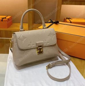 NOUVELLE marque de luxe de mode Madeleine BB sac à bandoulière femme bandoulière sac à main de créateur dames sac à main lettres en relief S-lock bandoulière amovible Eveing Totes Bag