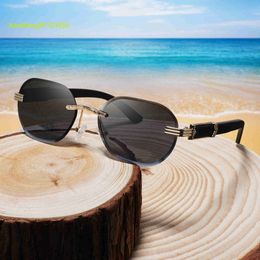 Nouvelle mode marques de luxe concepteur en bois Temple lunettes de soleil hommes sans monture TAC lentille nuances lunettes de soleil polarisées pour les femmes
