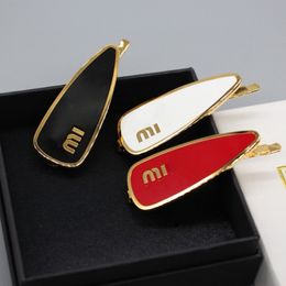 Nieuwe mode M Brand Letters Hair Clip Hairclips 18K Gold Vintage Wit Zwart Rood Email Haar Clips Pins Pin Hoofdband Luxe Designer Sieraden Accessoires