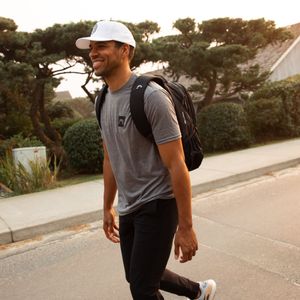 Nouvelle mode hommes sac à dos en cuir noir sacs d'école pour adolescents garçons 15.6 pouces sacs à dos pour ordinateur portable Mochila Masculina de haute qualité