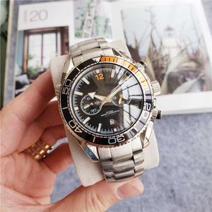 New Fashion Mens Stable Steel Band Automatic mécanical Watch013