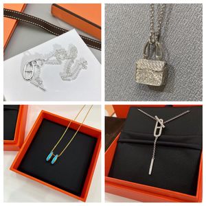 Nieuwe mode ketting voor vrouwen meisjes 18K verguld klassiek briefontwerp Leuke mode ketting hanger sieraden geschenken voor vrouwen meisjes