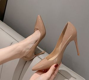 Nouvelle mode nue en cuir véritable pointu femmes petits talons hauts parfumés chaussures simples chaussures pour femmes talons fins grande taille 34-43