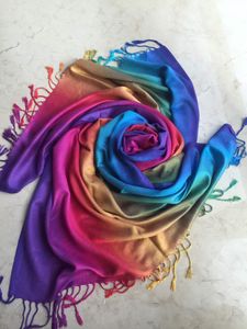 Nieuwe mode regenboog vrouwen lange zachte sjaal wrap sjaal sjaals S18101904