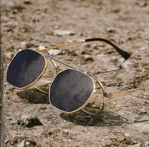 Nuevas gafas de sol abatibles para hombres y mujeres, gafas de sol Steampunk de doble marco con diseño de Metal, gafas de sol Steampunk UV400 para Unisex con estuche