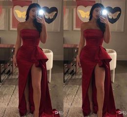 Nieuwe mode rode zeemeermin avondjurken strapless hoge kant split satijnen geplooid prom jurken formele jurk vestidos de Fiesta de Noche