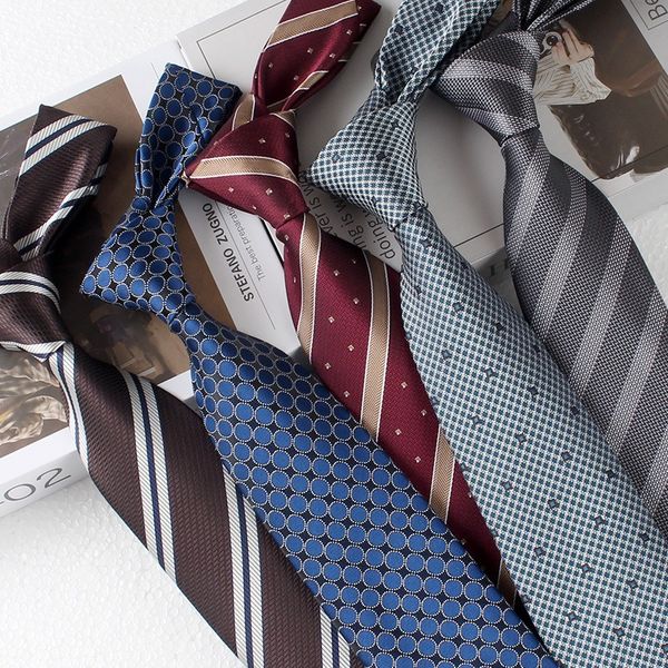 Nouvelle mode rétro Style britannique robe formelle affaires décontracté hommes cravate à main marron kaki cravate