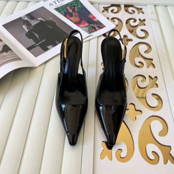 Nouvelles sandales de mode chaussures de créateur de luxe lettre en cuir véritable talons hauts chaussures antidérapantes en plein air femmes sexy talons hauts chaussures de banquet pointues chaussures formelles