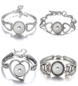 Nueva moda Chapado en plata hueco diamantes de imitación corazones pulsera a presión brazalete 22 CM ajuste 18 MM botón a presión joyería entera 15705863