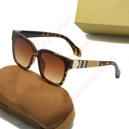 Nouvelle mode lunettes de soleil carrées pour femmes hommes cadre surdimensionné avec D marque de luxe Disigner 2021 lunettes de soleil UV400 Lunette De Soleil 8889