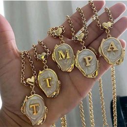 Nueva moda de acero inoxidable chapado en oro amarillo A-Z letra colgante collar cadena bonito regalo para hombres mujeres bonito regalo297H