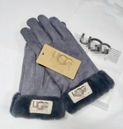 Nieuwe Mode Suede Single-threaded Mond Split Handschoenen voor Herfst en Winter Warm Outdoor Harige Student's Dubbeldekker Verdikt Lam