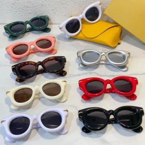 New Fashion Sunglasses Personalité LW40118 Classic Retro Brand Designer Men Femmes de plein air Future Aesthetic Luxury Sun Glassements