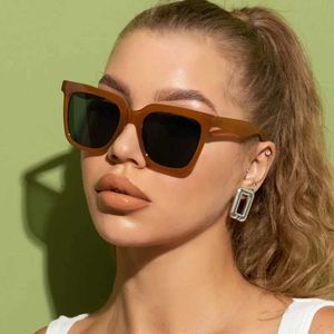 Nieuwe Mode Zonnebril Vrouwen Merk Designer Retro Rechthoek Zonnebril Vrouwelijke Ins Populaire Kleurrijke Vintage Vierkante Brillen 230920