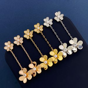 Nieuwe Mode driebladige bloem hanger oorbel Vrouwen glanzende Lucky Ketting Goud zilver Rose Gold Plating armband ring Designer Sieraden VAFb-265800