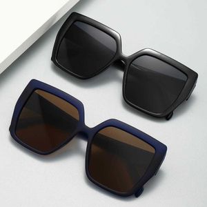 Nouvelle tendance de la mode Hilton Elegant grand cadre Lunettes de soleil