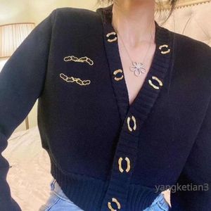 Nueva moda con cuello en v suéteres para mujer otoño cardigan botón de metal c letra bordado todo fósforo etiqueta de diseñador diario casua vacaciones réplicas ropa prendas de punto tops 003