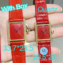 Nieuw mode horloge voor horloge quartz uurwerk zilver goud roze rood blauw groen saffier kroon lederen band jurk horloge dame vierkante tank roestvrijstalen polshorloge