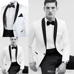 Nieuwe Mode Wit Bruidegom Tuxedos Sjaal Revers One Button GroomsMen Mannen Zakelijke Formele Suit Party Prom Pak (Jacket + Pants + Bows Tie + Gordel)