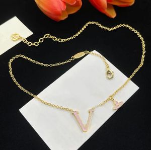 NIEUWE FASE VROUWEN LUXE Designer Lconic ketting Choker hanger Bloemketen 18K Gold vergulde roestvrijstalen kristallen letter kettingen bruiloft sieraden