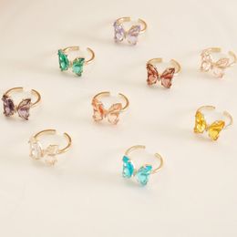 New Fashion Women Rings Crystal Open Butterfly Rings Simple Banquet Wedding Rings Progettato per le donne Regalo di compleanno per la fidanzata