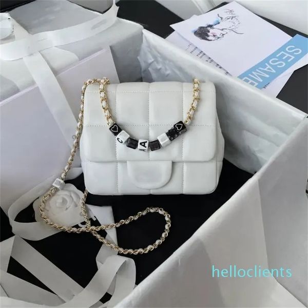 nouvelle mode femmes Designer de luxe mini sacs à rabat mode lettre dés chaîne en peau de mouton une épaule sac à bandoulière sac à main polyvalent