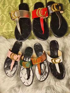 Nouvelles pantoufles de mode pour femmes Pantoufles de créateurs de luxe Femmes G Sandales Sandales de mode d'été 35-42 avec tongs de boîte Chaussures de marque Flip-flop