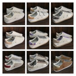 New Fashion Women Shoes Golden Super star Sneaker Classic White Do-old Dirty Designer Mens Woman Superstar Outdoor Shoe Customized Factory