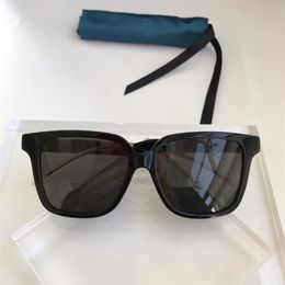 Neue mode frauen sonnenbrille 0599 männer sonnenbrille einfache und großzügige männer sonnenbrille im freien uv400 schutz brillen mit case276J