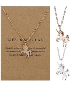 New Fashion Femmes Unicorn Horse Pendant Collier Placing Chain de couloir Bijoux de Noël Beau cadeau 1444375