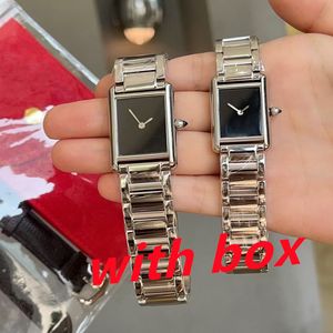 Nuevas mujeres de la manera Relojes Movimiento de cuarzo Reloj de vestir de oro plateado Lady Square Tank Caja de acero inoxidable Cierre original Reloj de pulsera analógico casual con caja