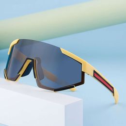 Nieuwe modieuze uit één stuk grote frame mannen, trendy buitenterrenfietssporten, kleurrijke zonnebrillen voor vrouwen H514-19