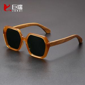 Nouvelle jambe de bois en bambou personnalisée à la mode avec grand cadre et lunettes de soleil irrégulières pour l'usure de la piste des femmes