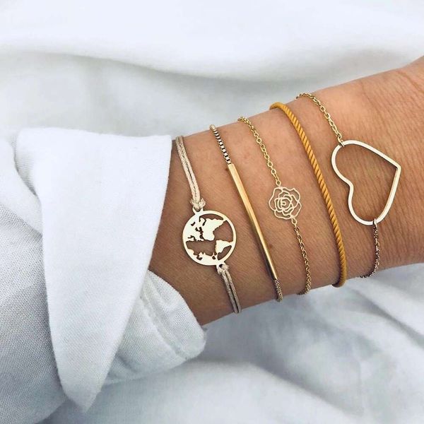 Nuevo set de cinco piezas y brazaletes populares de moda de moda popular y brazalete