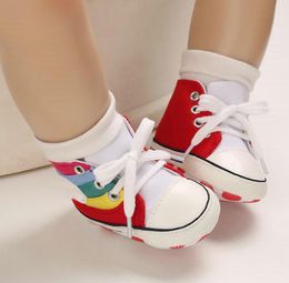 Nieuwe eerste wandelaars Baby Boys unisex Crib schoenschoenen peuter Kids Girls Walker Shoes Beginner Toddler 0-18m A08