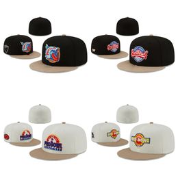Nouveaux capuchons ajustés chapeau de pied pro de Bowl Cap SF Las Vegas Miami Dallas Toutes les tailles Mélangez Match Commandez tous