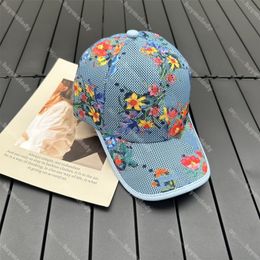 Nouveau Floral Designer Ball Caps Lettre De Luxe Casquette Snapbacks Pour Hommes Femmes Chapeaux Équipés Gorras