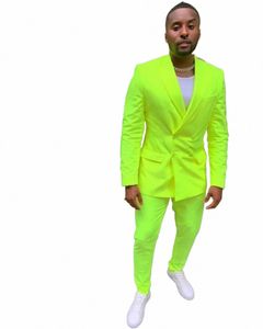 Nouveau Fluorescent Vert Hommes Costumes Tuxedo Groom Wear Costume De Mariage Homme 2PCS Peak Revers Slim Fit Terno MasculinoVeste + Pantalon x7bS #