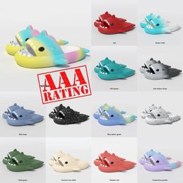 nouveaux coureurs en mousse pantoufles de requin design curseurs d'été hommes femmes enfants diapositives rose bleu gris sandales en mousse à mémoire doux épais coussin pantoufle nuage glisser chaussures d'intérieur