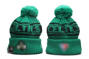 Nieuwe voetbalmutsen Sideline Sport Pom gebreide muts met manchetten Gebreide muts Pom Pom Cap Knits Mix en Match Alle Caps d3