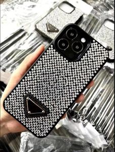 Nieuw voor iPhone-telefoonhoesjes Achterkant Luxe Glitter Modeontwerper Bling Sprankelende Strass Diamanten Juwelen 3D Kristal15 14 13 Pro Max I 12 11 Xs Xsmax Xr 8 7Plus