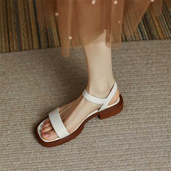 Nouveau français marron sandales été sandale femmes talon bas chaussures romaines bout ouvert rayure Simple confortable fond plat femmes 240228