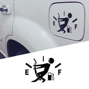 Nieuwe grappige autostickers trek brandstofwijzer reflecterende sticker auto-styling voor alle universele tankaccessoires één per set