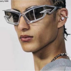 Nieuwe futuristische technologie geïnspireerde zonnebrillen met gepersonaliseerde concave ontwerp Cat oog zonnebrillen Instagram -stijl modieuze zonnebril