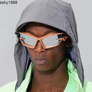 Nieuwe futuristische technologie zonnebril YK Street Show zonnebrillen heteroseksuele zonnebril