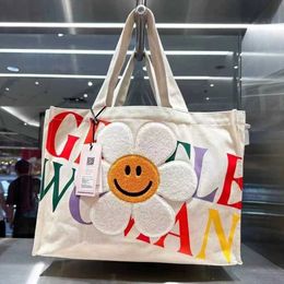 New Gentlewoman Canvas Sac Sunflower Rainbow Letter Tote Sac 2023 Lack de banlieue grande capacité Lot 240520