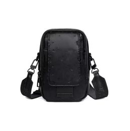 Nouveau sac de téléphone portable en cuir véritable noir en relief pour sac à bandoulière pour hommes, portefeuille zéro, sac de téléphone, mini sac vertical portable
