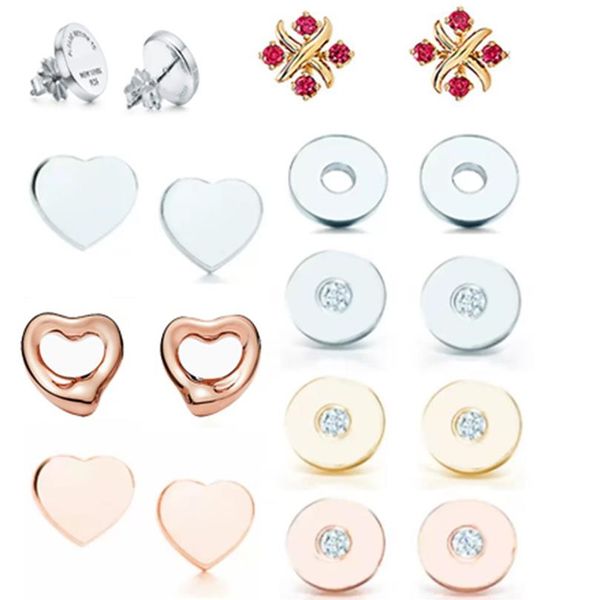 Nuevo regalo 925 Pendientes de sementales de corazón plateado Número de circón redondo Joyería de moda de la moda x Amante del diseñador de la cruz Joya de boda 274J