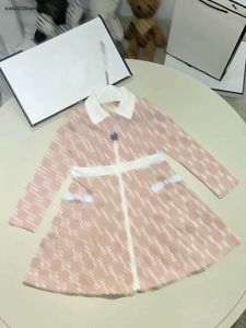 Nouvelle robe de fille Robes de bébé à manches longues Taille 110-160 Jupe de créateur pour enfant Contraste à carreaux Design redingote pour tout-petits Dec20