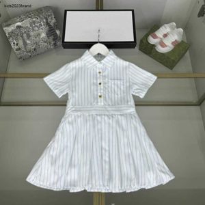 New Girls Partydress Blue Fine Stripes Baby Jirt Taille 100-150 cm Kids Designer Vêtements Académique Style Princess Robe 24Pril
